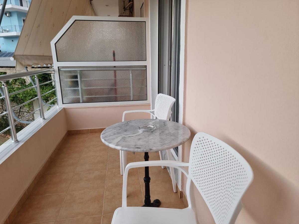 Studio Beleri Himare Buitenkant foto