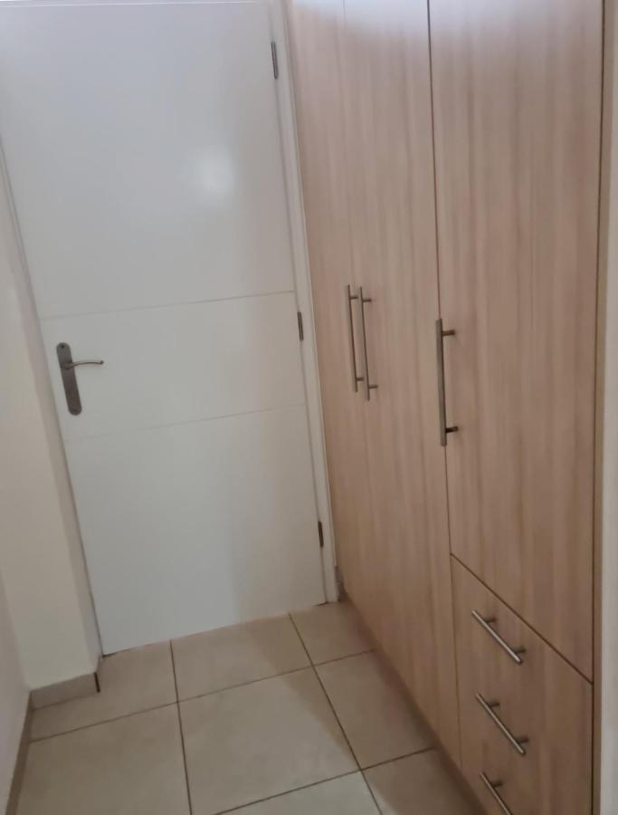 Studio Beleri Himare Buitenkant foto